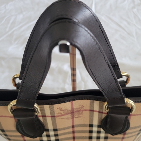 Burberry Signature Logo Haymarket Onslow Top Handle - Picture 8 of 11